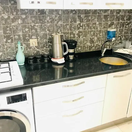 Homestay Levent Shine Residence