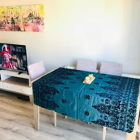 Homestay Levent Shine Residence *